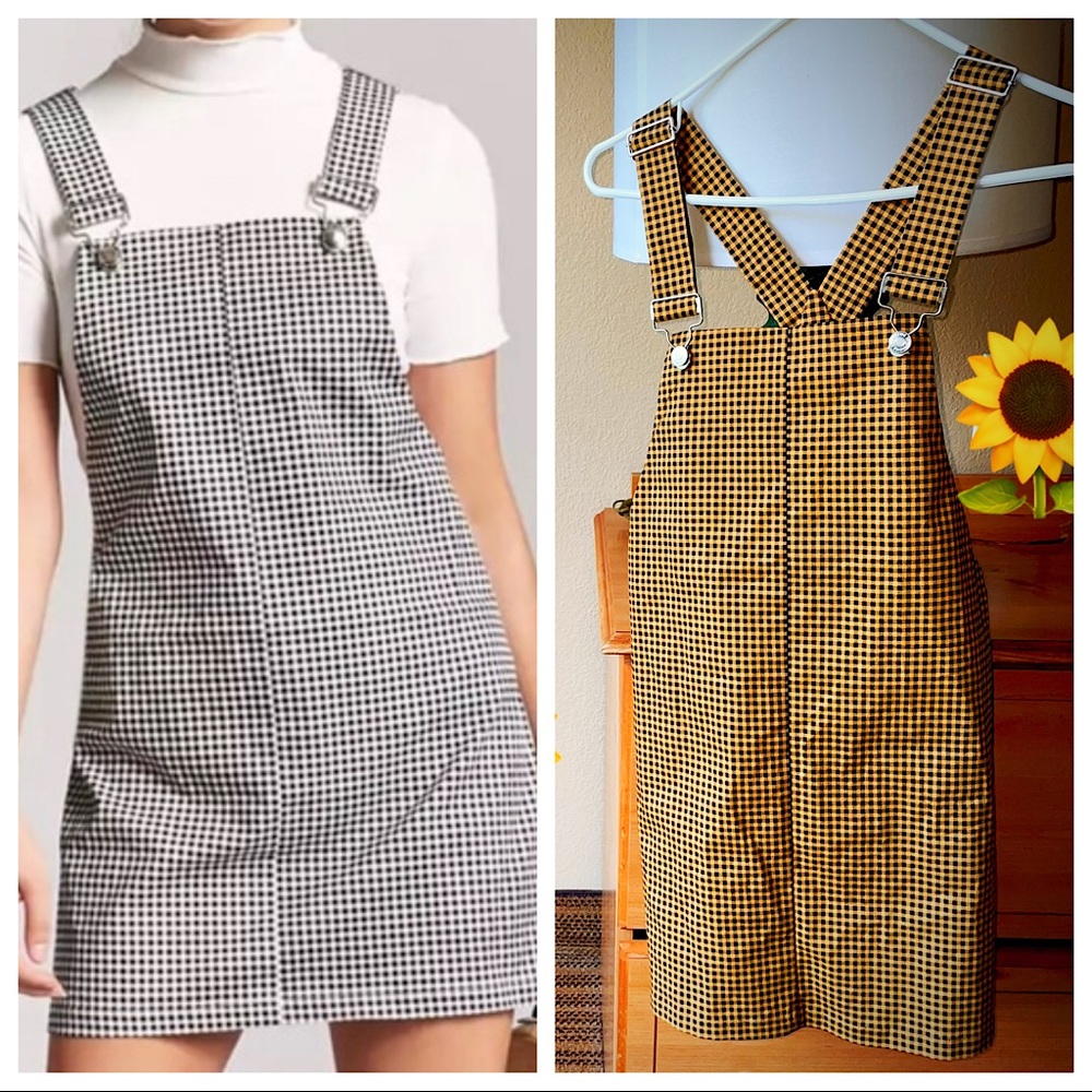 🌻 Plaid Overall Mini Dress Size M with adjustable strap🌻